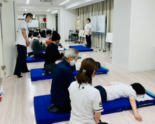 初級カイロ事業セミナー受講生募集！修了後も生涯学習